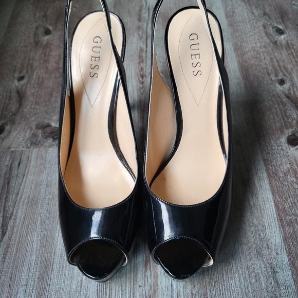 Guess , Black,Size 39 - Picture 2 of 2